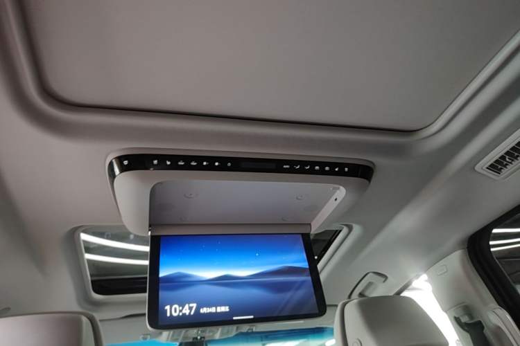 Used Buick GL8 2025 Lu Zun Deluxe Edition Headliner