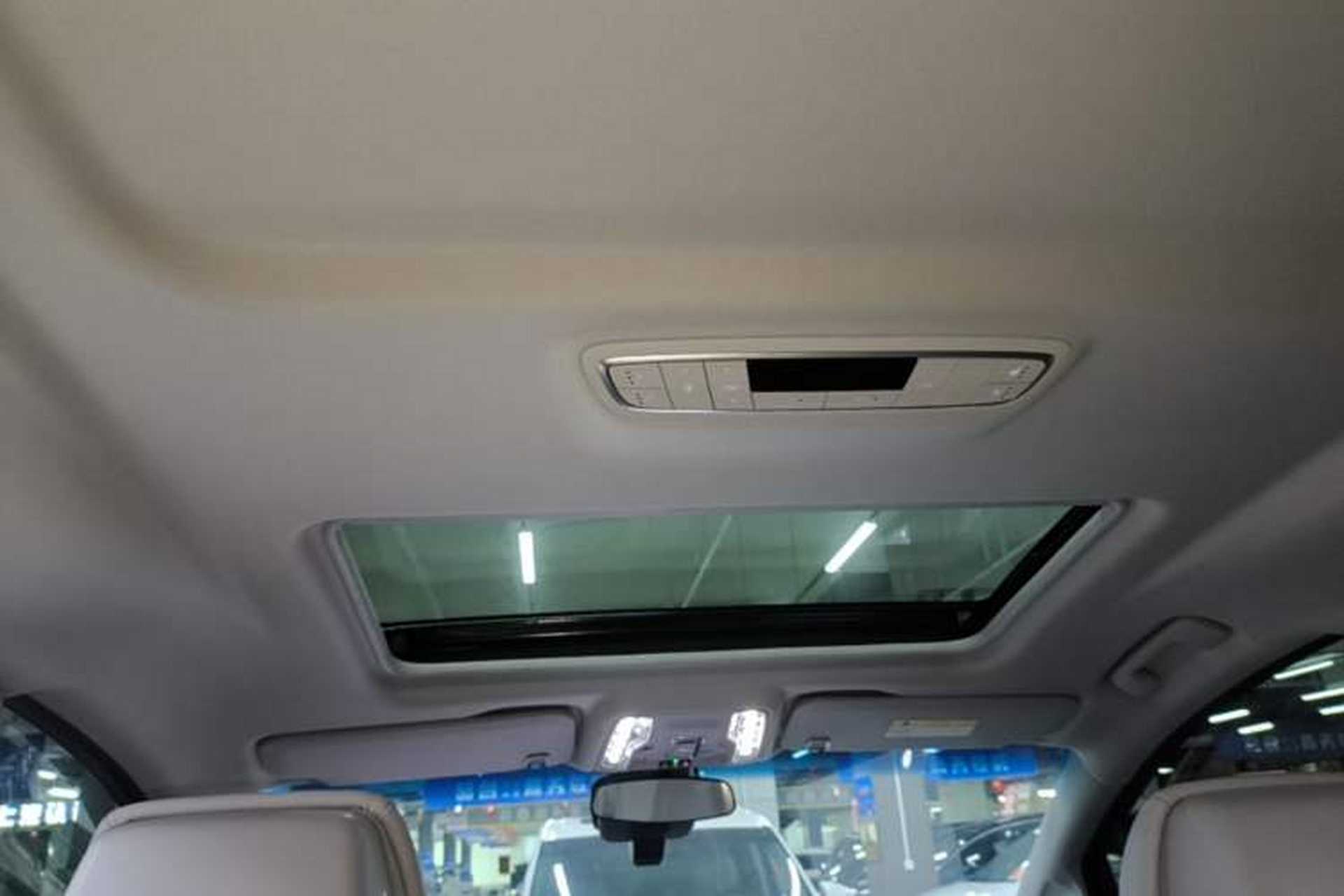 Used Buick GL8 2025 Lu Zun Smart Enjoyment Edition Headliner
