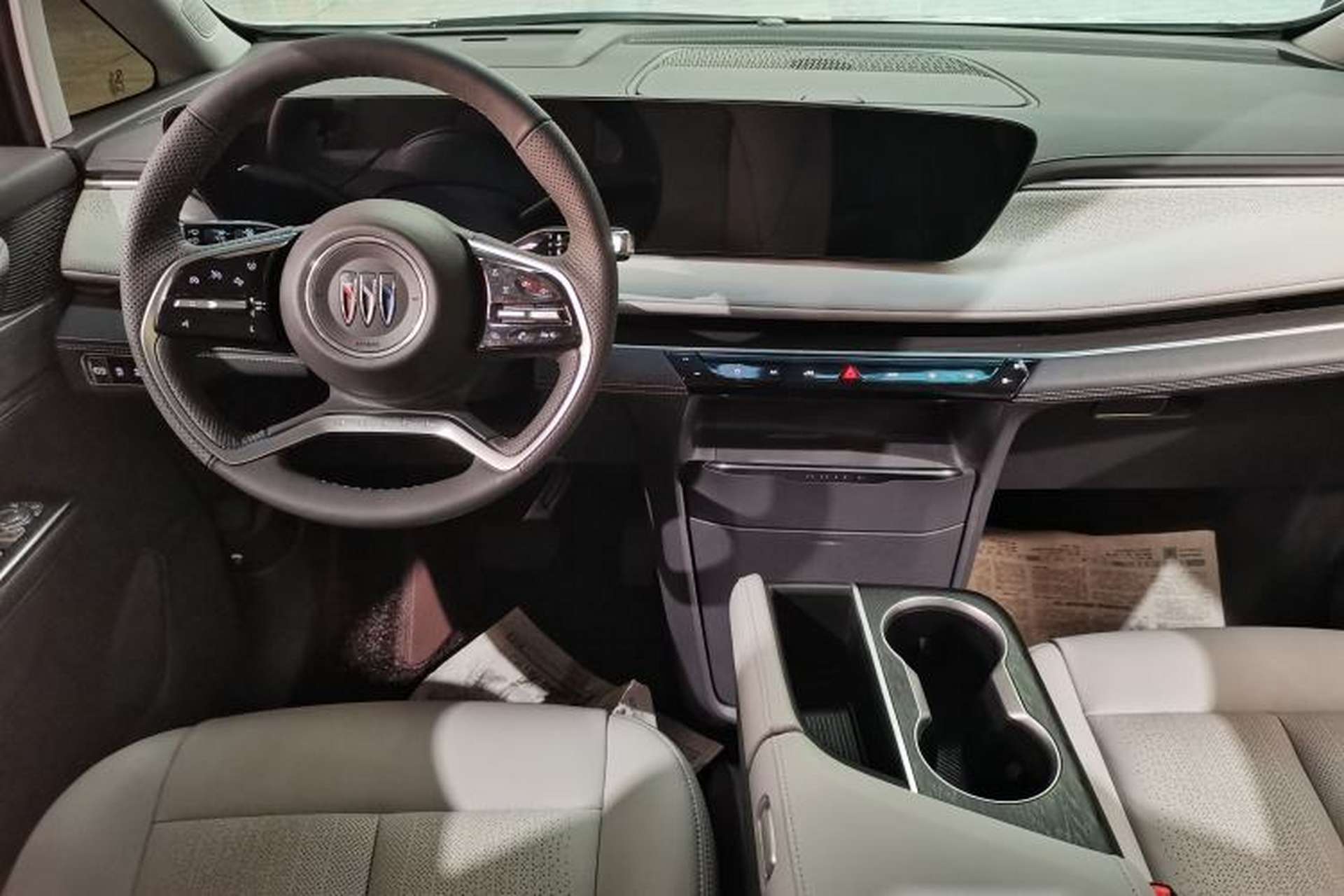 Used Buick GL8 2025 Lu Zun Smart Enjoyment Edition Interior 1