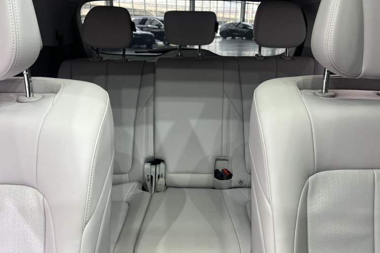 Used Buick GL8 2025 Lu Zun Deluxe Edition Interior 5