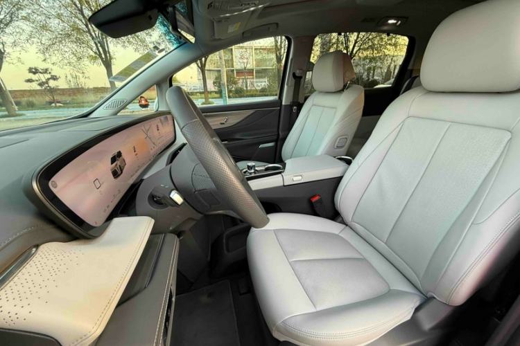 Used Buick GL8 2025 Lu Zun Deluxe Edition Interior 5