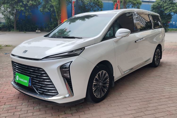Buick GL8 2025 Lu Zun First Edition