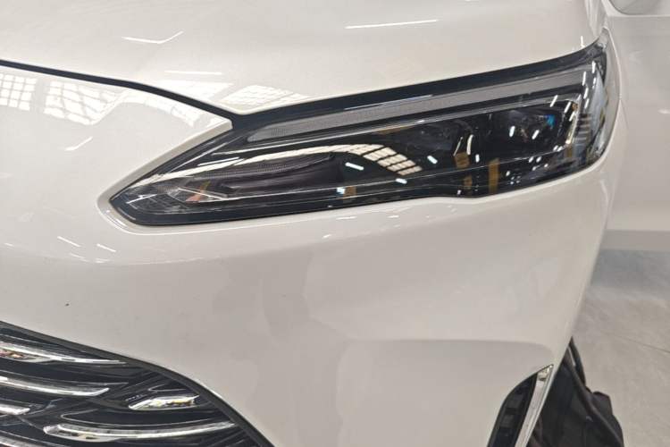 Used Buick GL8 2025 Model Land Executive Class First-Adoption Edition Left Front Headlight