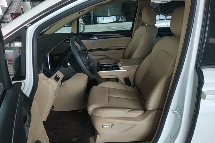 Used Buick GL8 2025 Model Land Cruiser Business Class Comfort DG Edition Left Front Seat