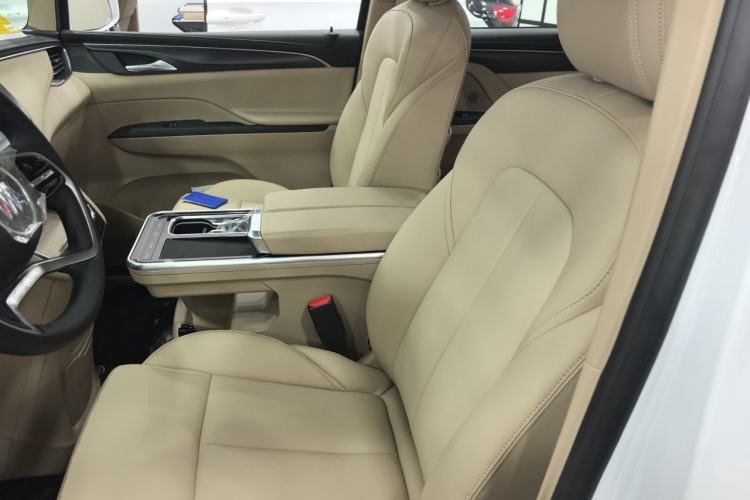 Used Buick GL8 2025 Model Land Cruiser Business Class Comfort DG Edition Left Front Seat