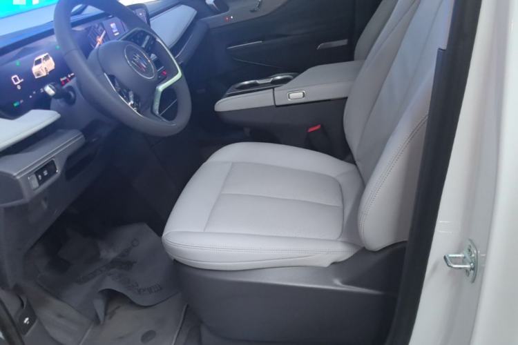 Used Buick GL8 2025 Lu Zun Deluxe Edition Left Front Seat