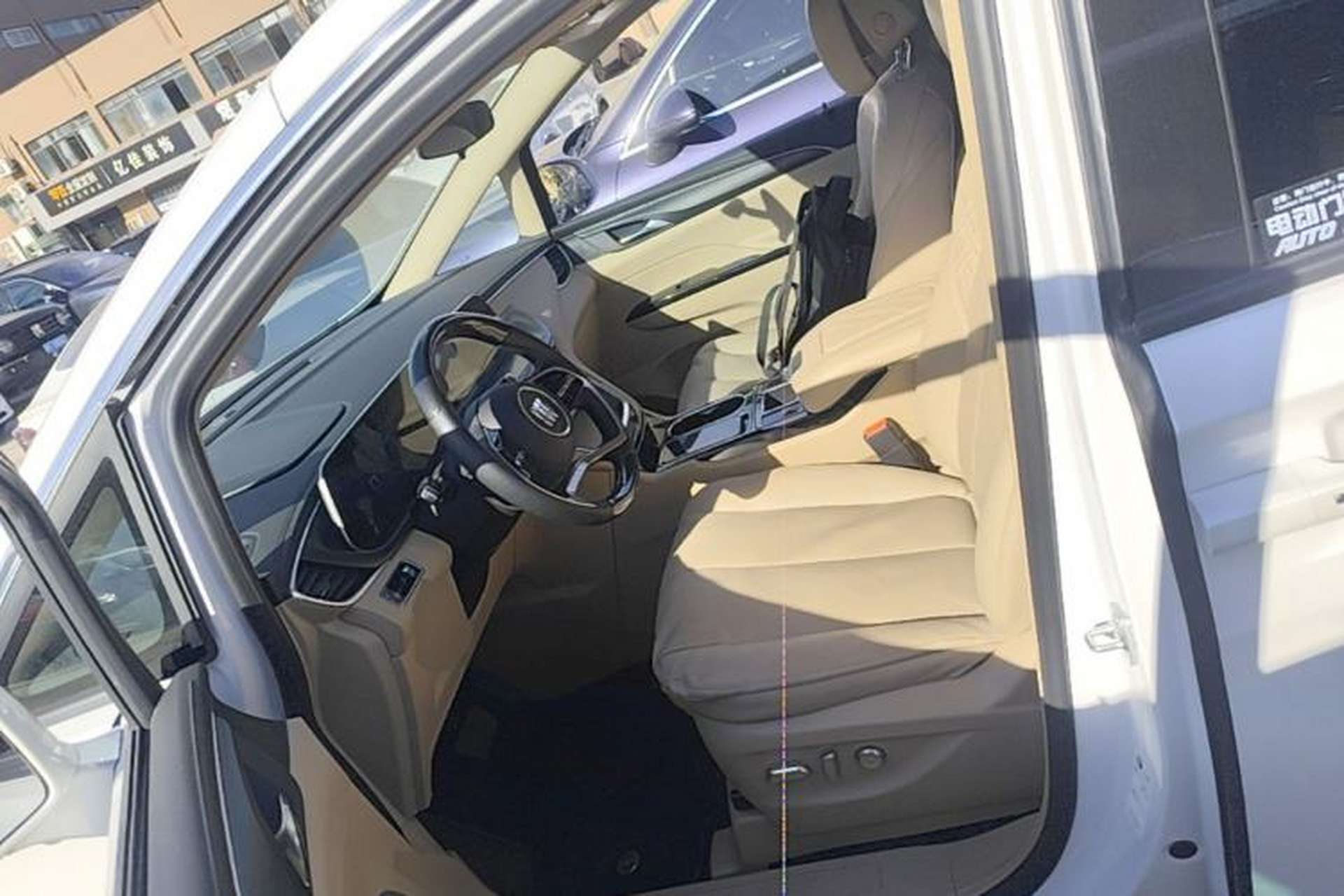 Used Buick GL8 2025 Model Land Executive Class First-Adoption Edition Left Front Seat