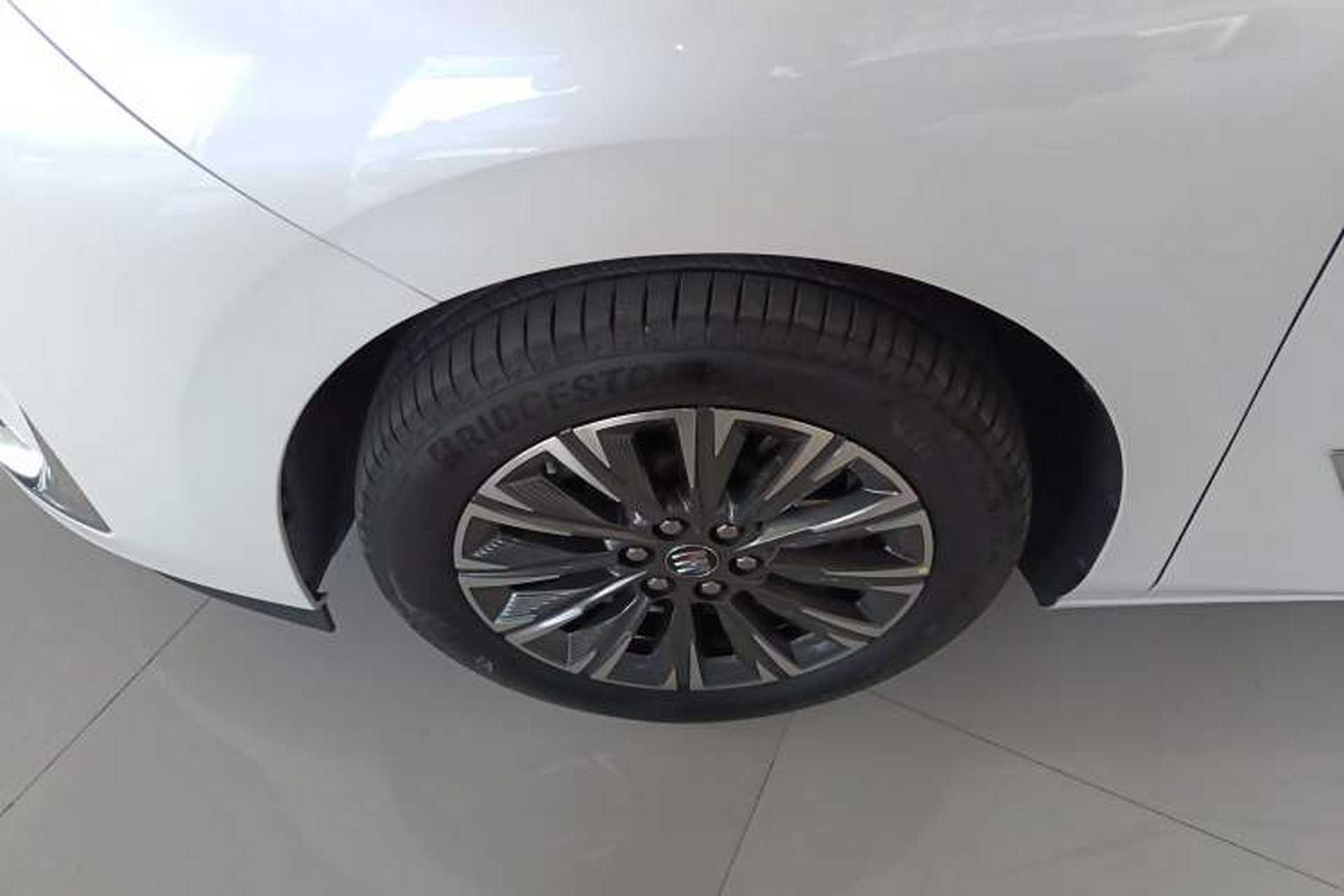 Used Buick GL8 2025 Lu Zun Smart Enjoyment Edition Left Front Wheel Hub