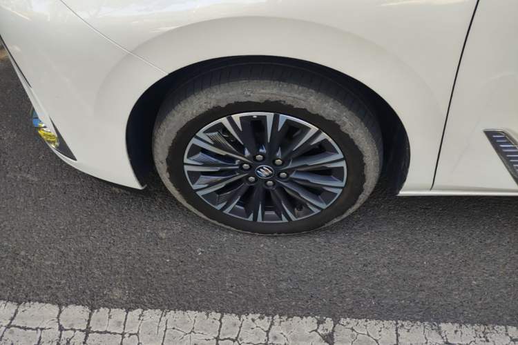 Used Buick GL8 2025 Lu Zun Deluxe Edition Left Front Wheel Hub