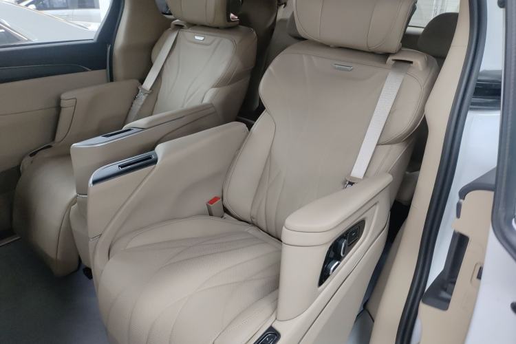 Used Buick GL8 2025 Model Land Cruiser Business Class Comfort DG Edition Left Rear Seat