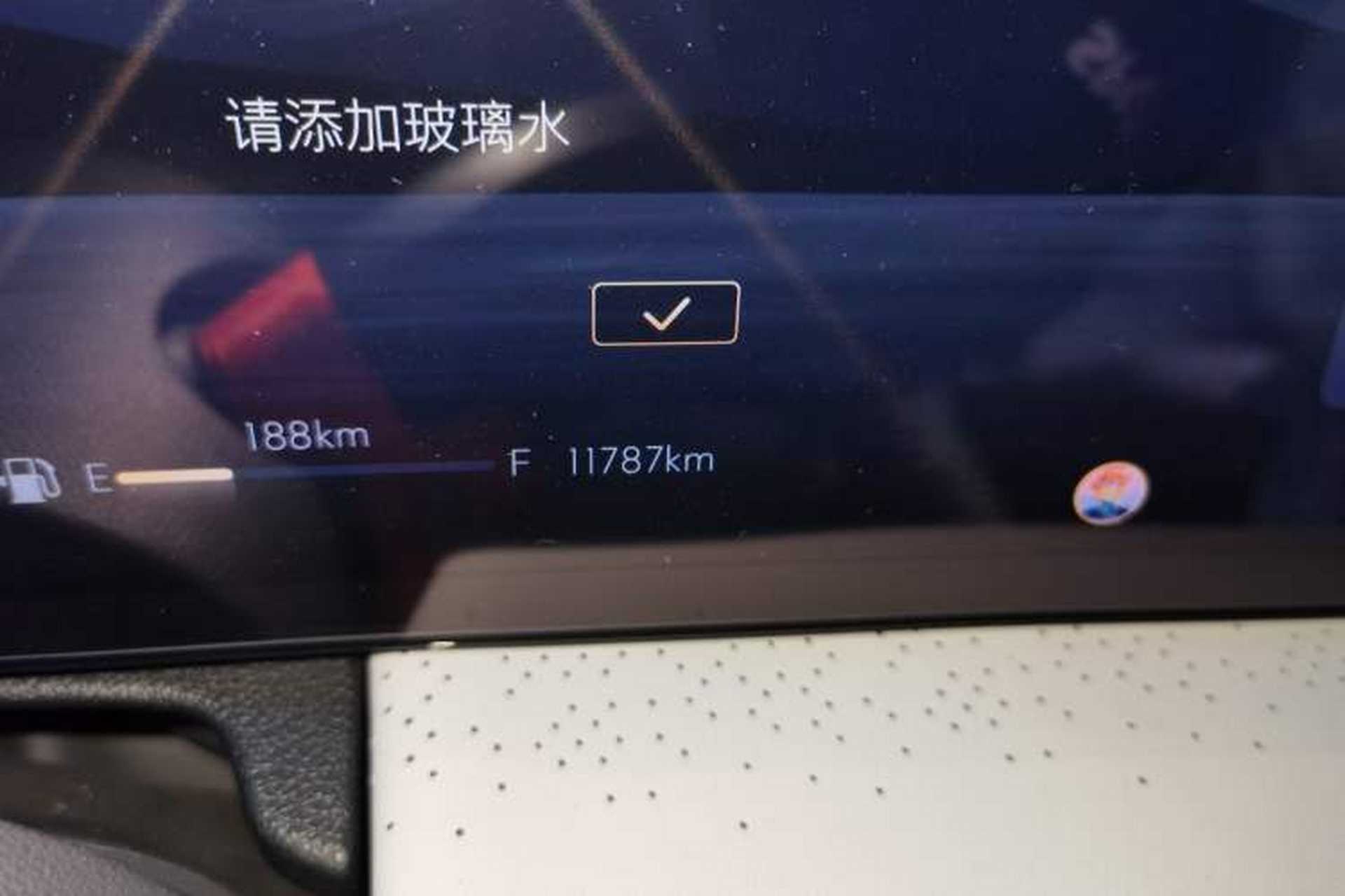 Used Buick GL8 2025 Lu Zun Deluxe Edition Odometer Close Up