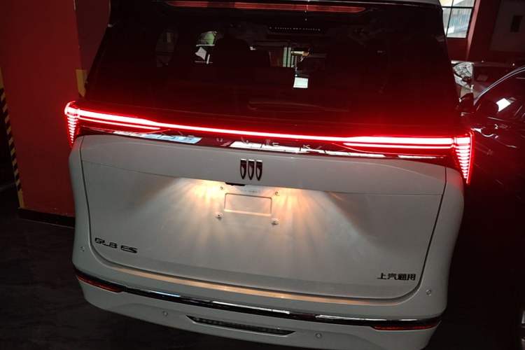 Used Buick GL8 2025 Lu Zun Deluxe Edition Rear