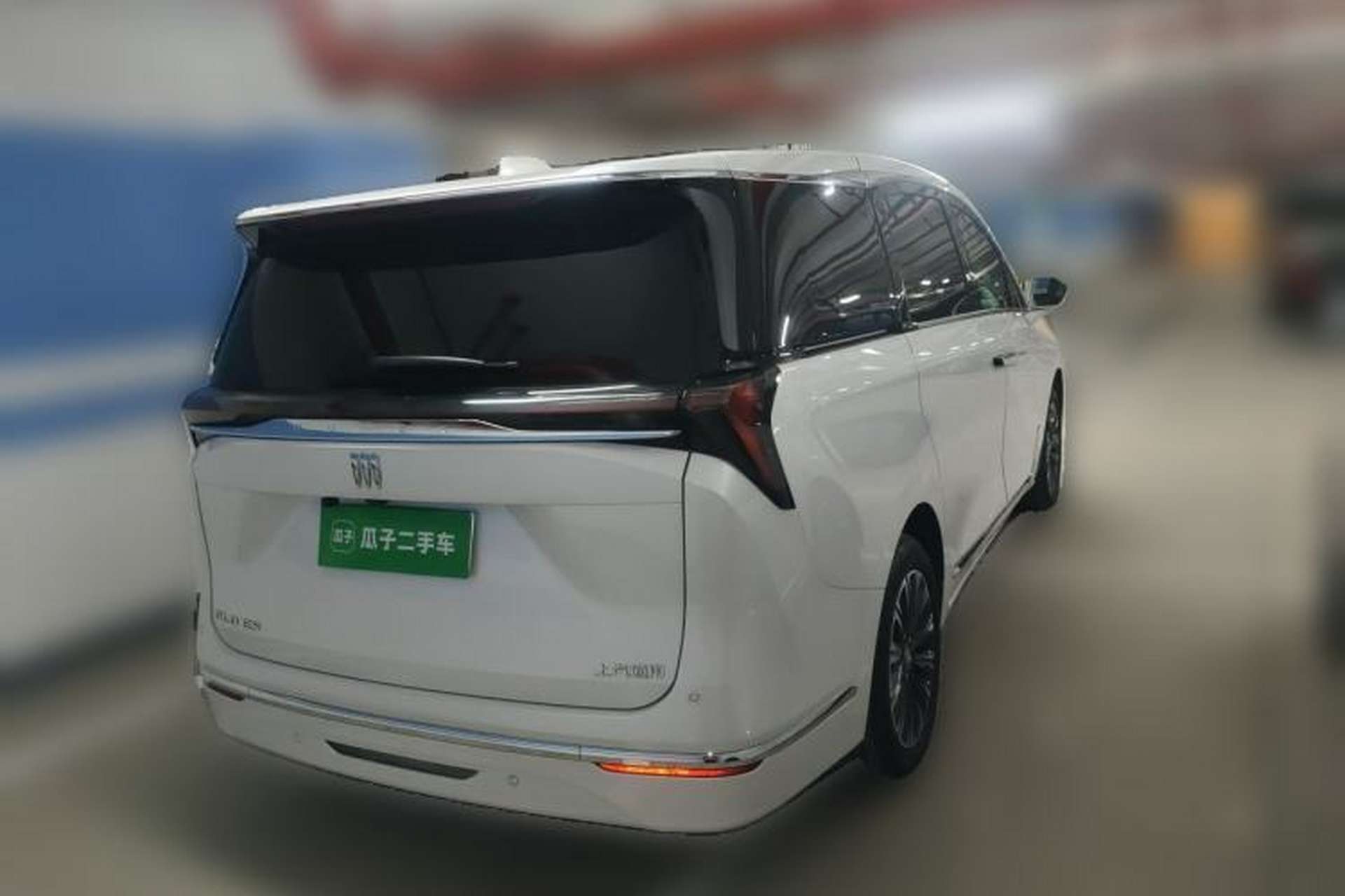 Used Buick GL8 2025 Lu Zun Smart Enjoyment Edition Rear Right 45 Deg