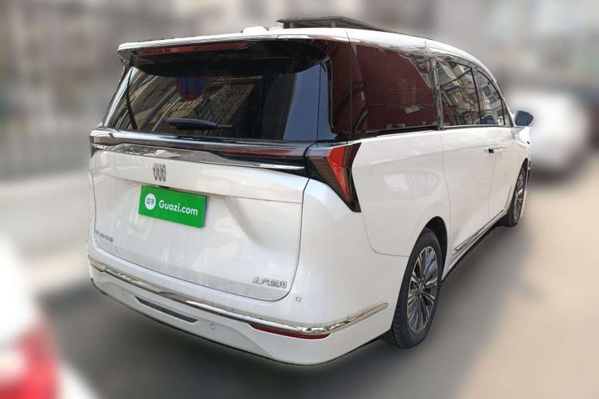 Used Buick GL8 2025 Lu Zun Smart Enjoyment Edition Rear Right 45 Deg