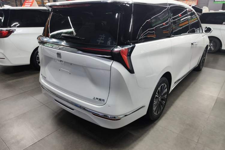 Used Buick GL8 2025 Lu Zun Smart Enjoyment Edition Rear Right 45 Deg
