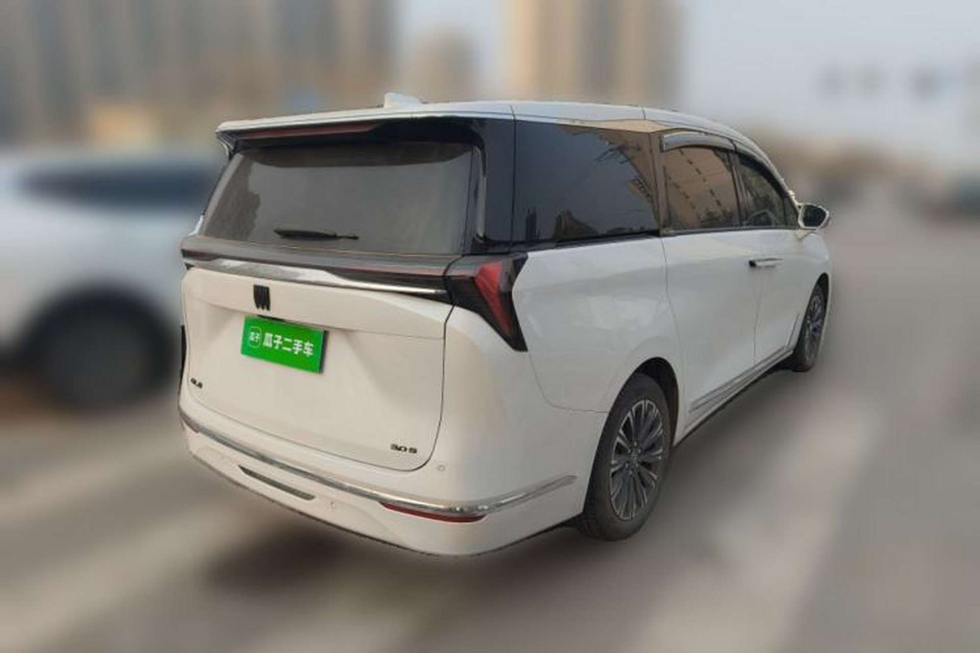 Used Buick GL8 2025 Lu Zun Deluxe Edition Rear Right 45 Deg