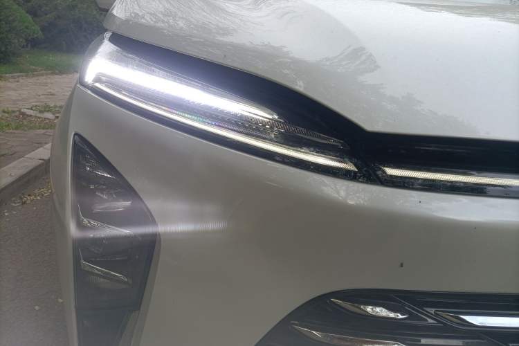 Used Buick GL8 2025 Lu Zun Deluxe Edition Right Front Headlight