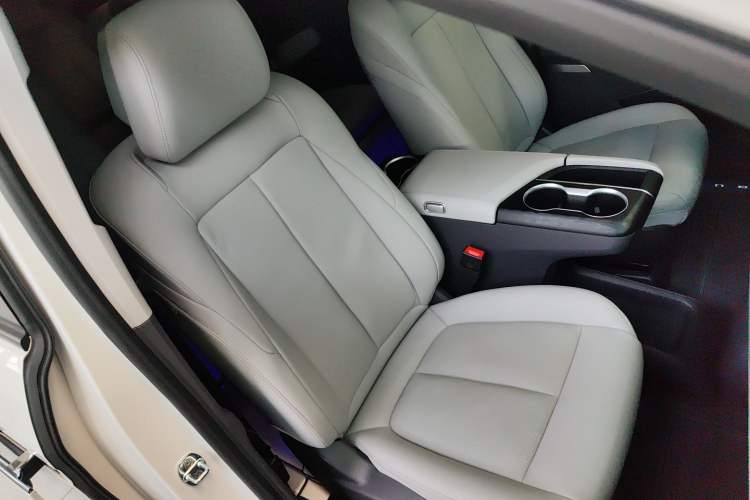 Used Buick GL8 2025 Lu Zun Smart Enjoyment Edition Right Front Seat