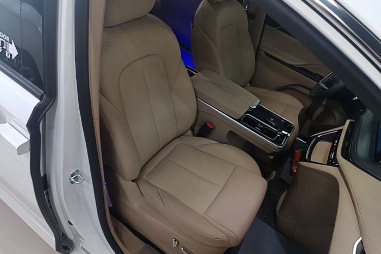 Used Buick GL8 2025 Model Land Executive Class First-Adoption Edition Right Front Seat