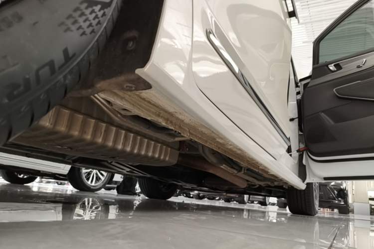 Used Buick GL8 2025 Lu Zun Smart Enjoyment Edition Right Side Sill