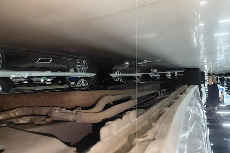 Used Buick GL8 2025 Lu Zun Smart Enjoyment Edition Right Side Sill