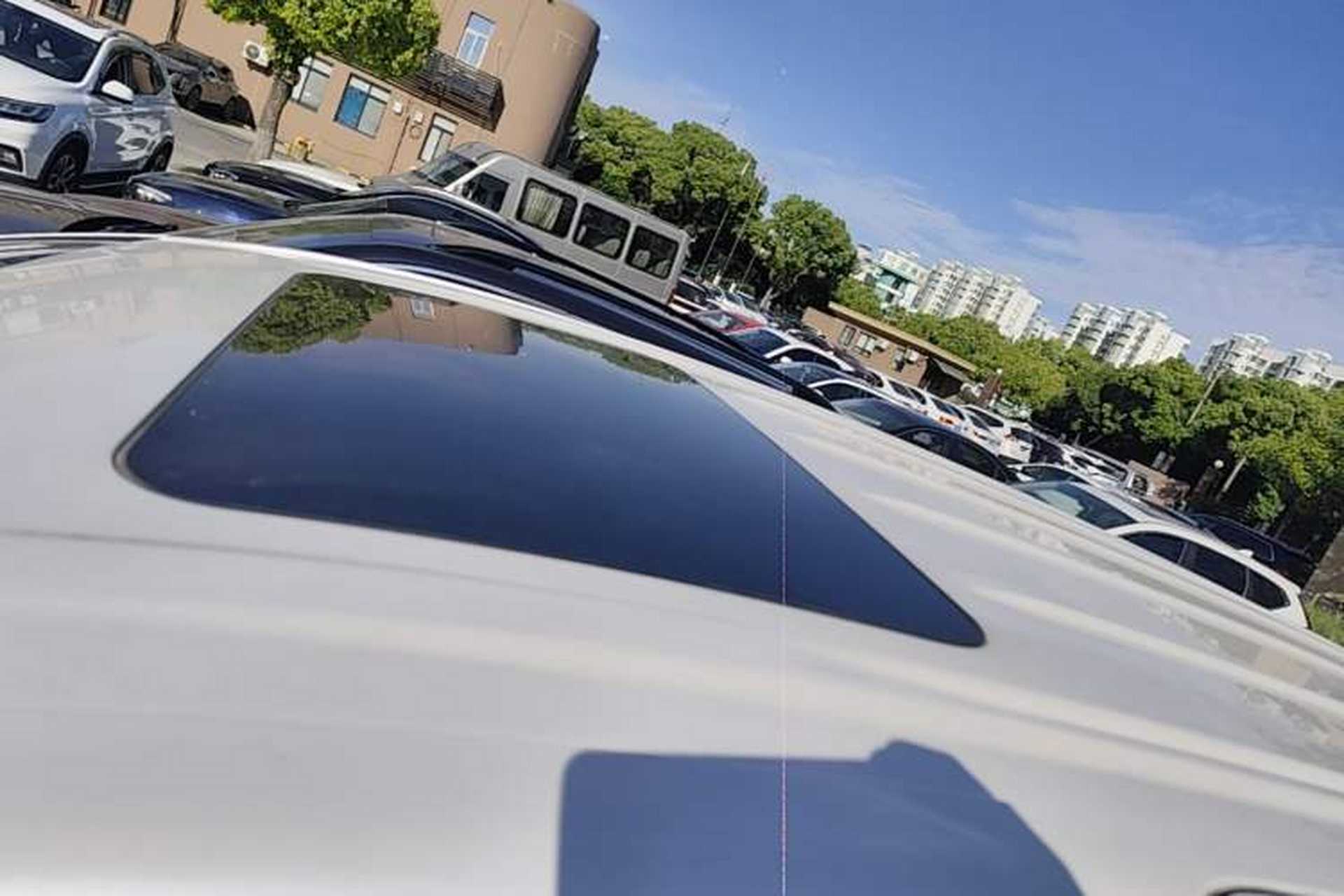 Used Buick GL8 2025 Model Land Executive Class First-Adoption Edition Roof