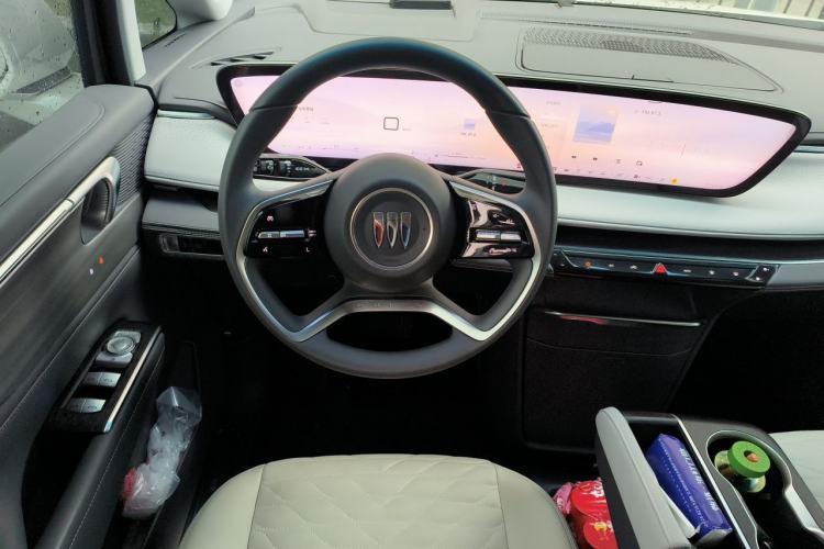 Used Buick GL8 2025 Lu Zun First Edition Steering Wheel