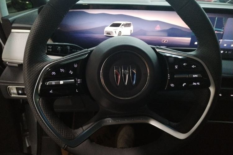 Used Buick GL8 2025 Lu Zun Smart Enjoyment Edition Steering Wheel