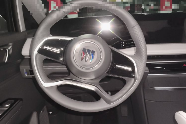 Used Buick GL8 2025 Lu Zun Deluxe Edition Steering Wheel