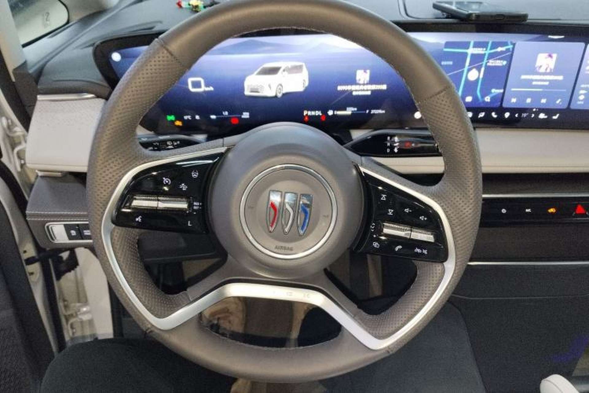 Used Buick GL8 2025 Lu Zun Smart Enjoyment Edition Steering Wheel