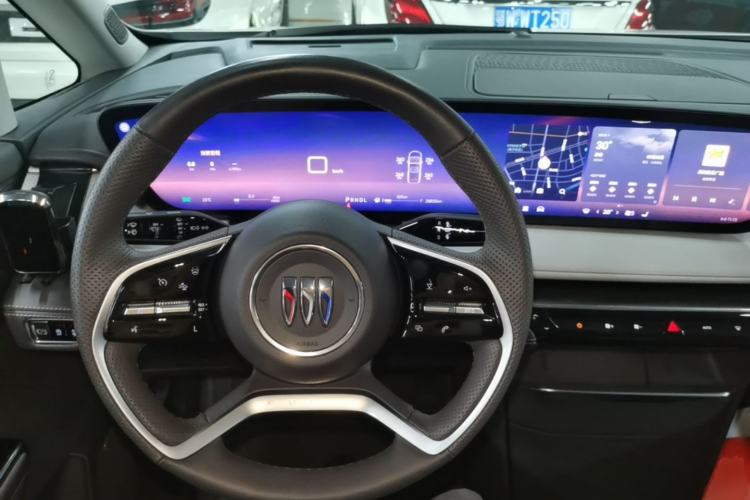 Used Buick GL8 2025 Lu Zun Deluxe Edition Steering Wheel