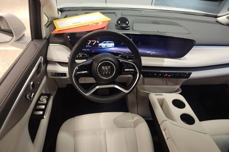 Used Buick GL8 2025 Lu Zun Deluxe Edition Steering Wheel