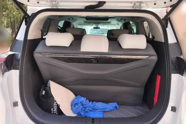 Used Buick GL8 2025 Lu Zun First Edition Trunk