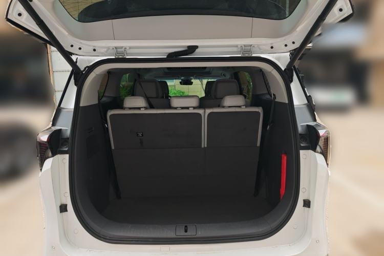 Used Buick GL8 2025 Lu Zun Smart Enjoyment & Yue Edition Trunk