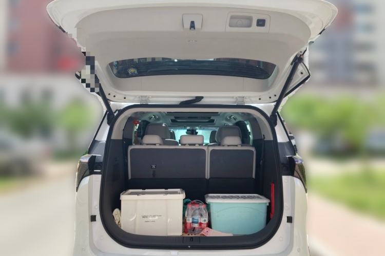 Used Buick GL8 2025 Lu Zun Deluxe Edition Trunk