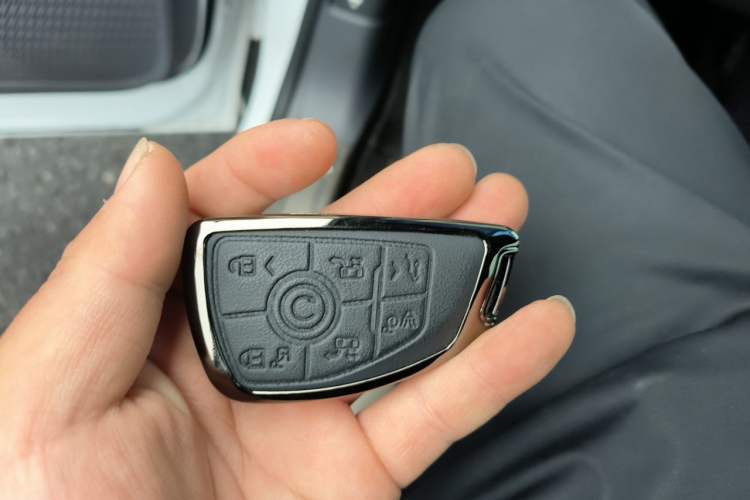 Used Buick GL8 2025 Lu Zun First Edition Vehicle Key