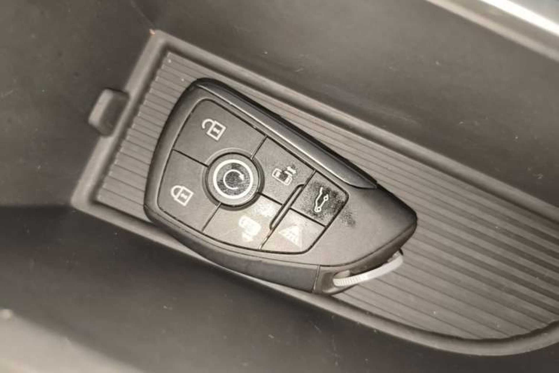 Used Buick GL8 2025 Lu Zun Deluxe Edition Vehicle Key
