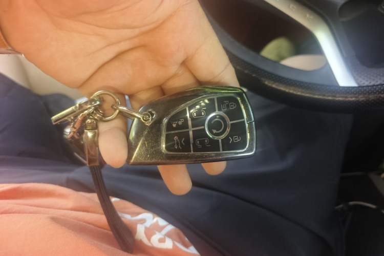 Used Buick GL8 2025 Lu Zun Smart Enjoyment Edition Vehicle Key