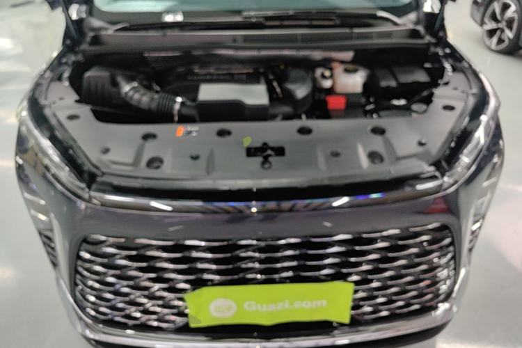 Used Buick GL8 2026 Model Lu Zun Luxury Edition Engine Bay