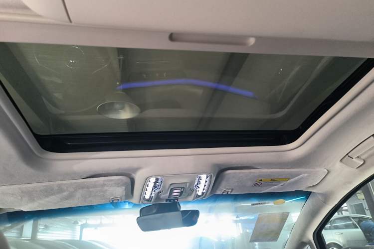 Used Buick GL8 2026 Model Lu Zun Luxury Edition Headliner