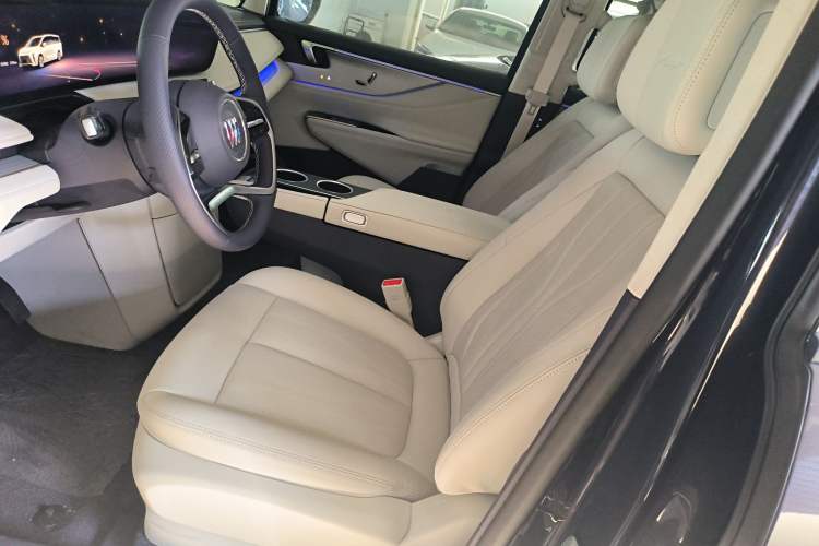 Used Buick GL8 2026 Model Lu Zun Luxury Edition Left Front Seat