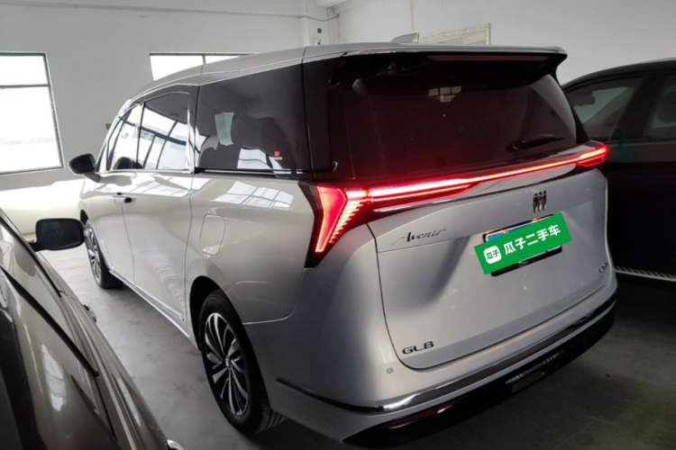 Used Buick GL8 2026 Model Lu Zun Smart Enjoyment Edition Exterior 2