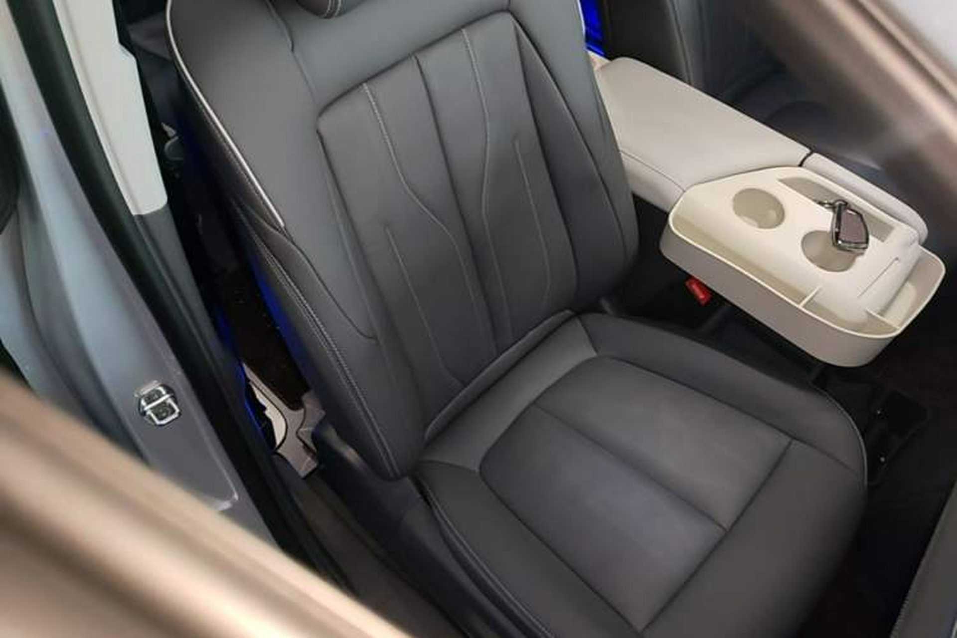 Used Buick GL8 2026 Model Lu Zun Smart Enjoyment Edition Right Front Seat