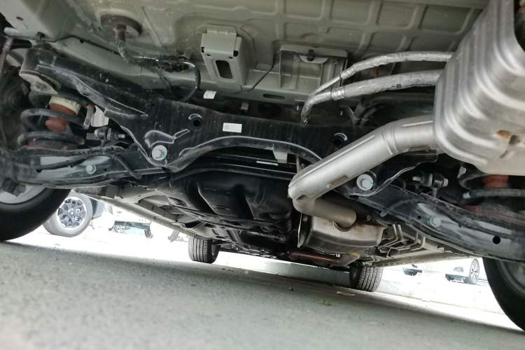 Used Buick GL8 2026 Model Lu Zun Smart Enjoyment Edition Chassis Rear