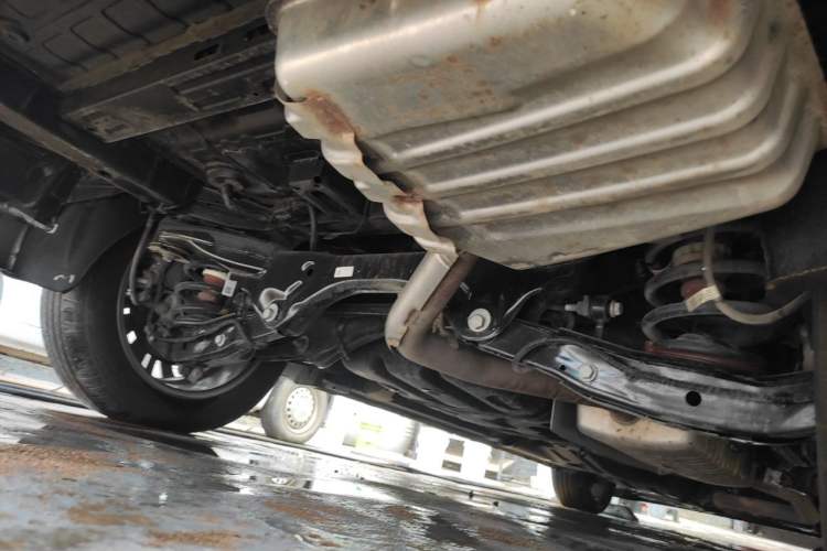 Used Buick GL8 2026 Model Lu Zun Prestige Edition Chassis Rear Right