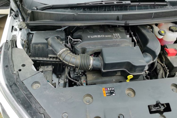 Used Buick GL8 2026 Model Lu Zun Smart Enjoyment Edition Engine Bay Right