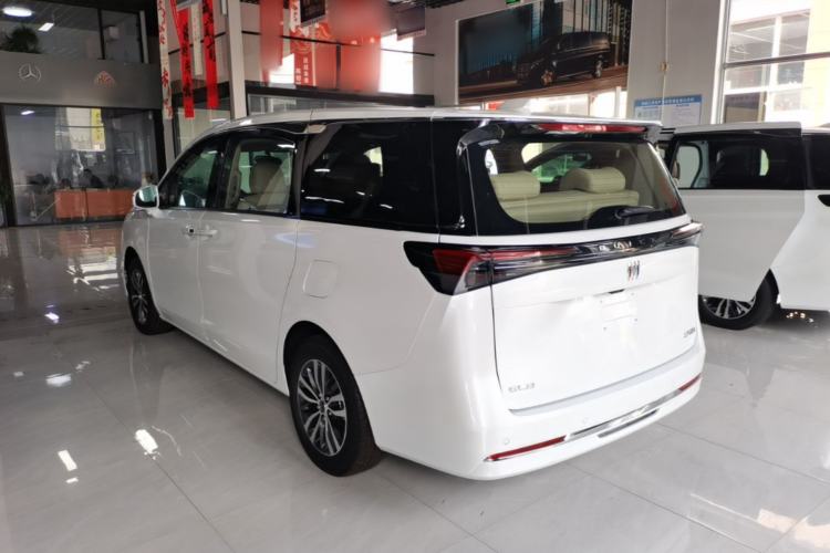 Used Buick GL8 2026 Model Land Rover Business Class Comfort DG Edition Exterior 2