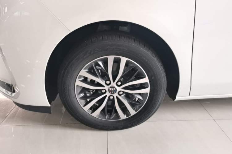 Used Buick GL8 2026 Model Land Rover Business Class Comfort DG Edition Exterior 4