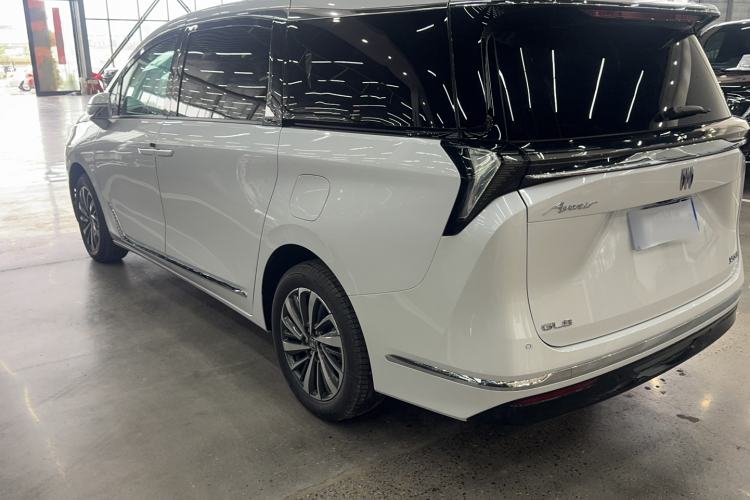 Used Buick GL8 2026 Model Lu Zun Prestige Edition Exterior 5