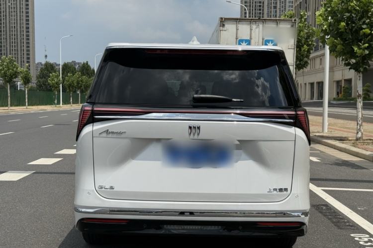 Used Buick GL8 2026 Model Lu Zun Luxury Edition Exterior 5